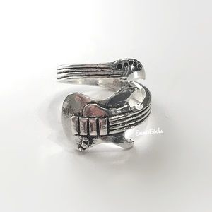 New Minimalist Guitar Bypass Ring - Aged Vintage Vibe - Wrap Guitar Ring Music